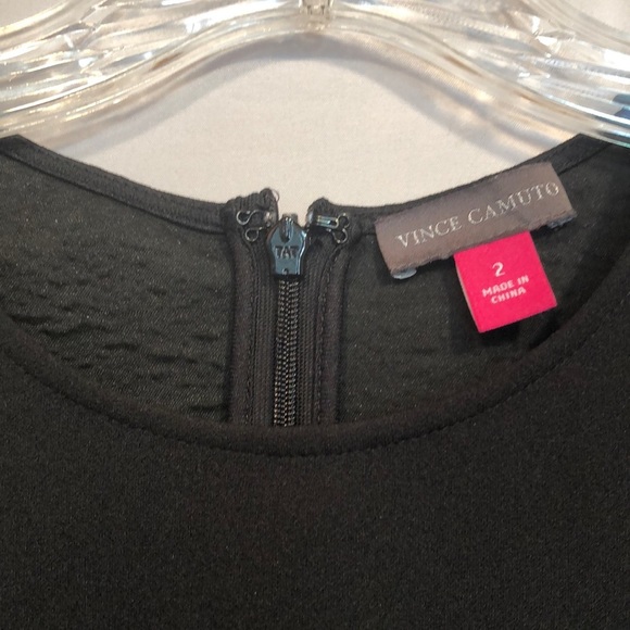 Vince Camuto fit and flare black dress cap sleeves topstitching size 2 - Picture 2 of 5